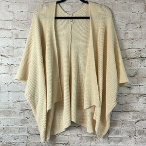 Akemi + Kin Anthropologie Chic Cream Women's Poncho